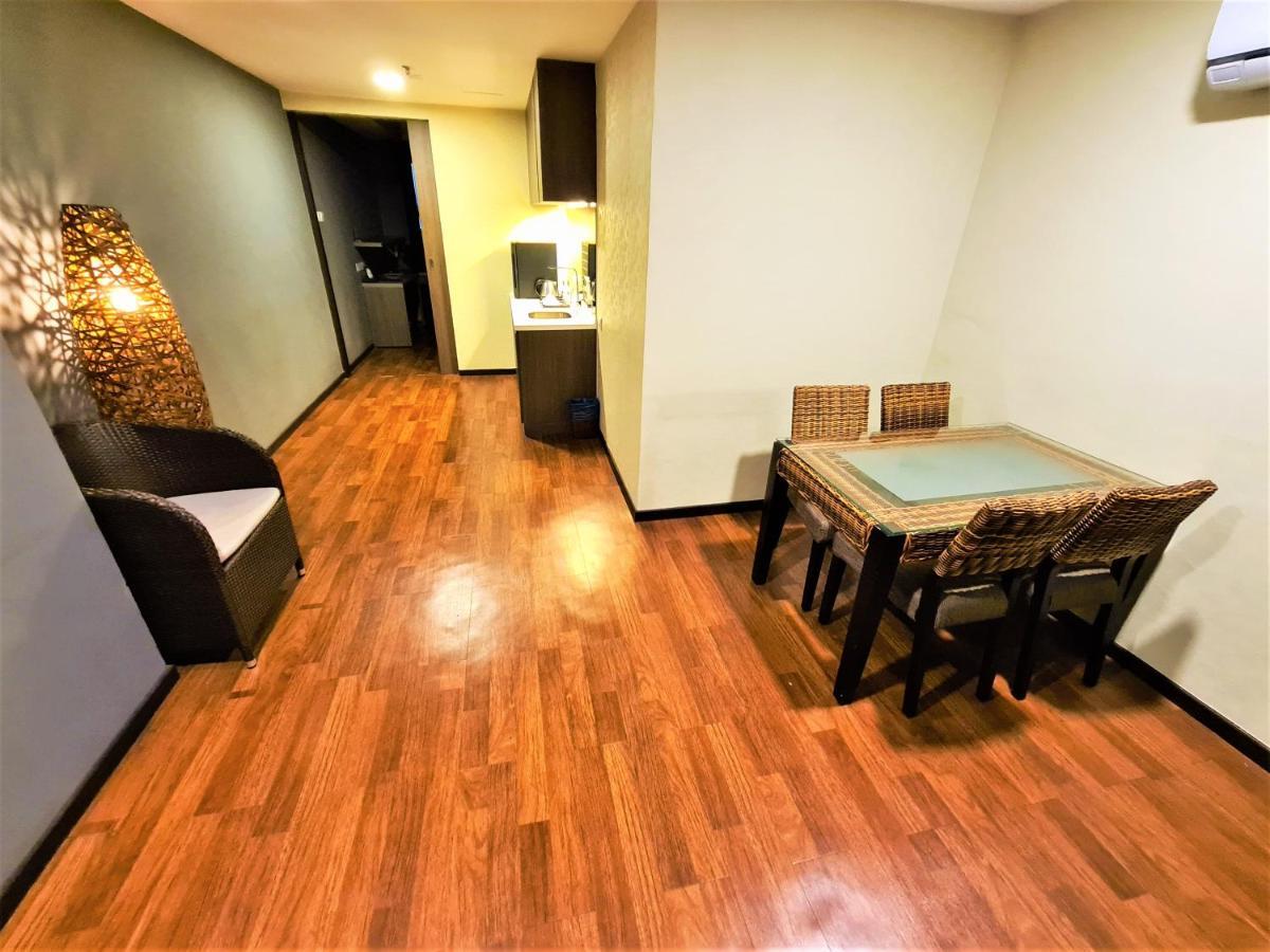 Nexus Regency Suites&Hotel Subang Jaya Buitenkant foto